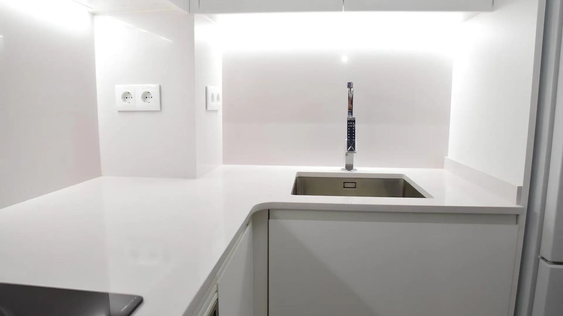 Apartamento Nuevo En Calella Totalmente Reformado Con Parking Privado Spain