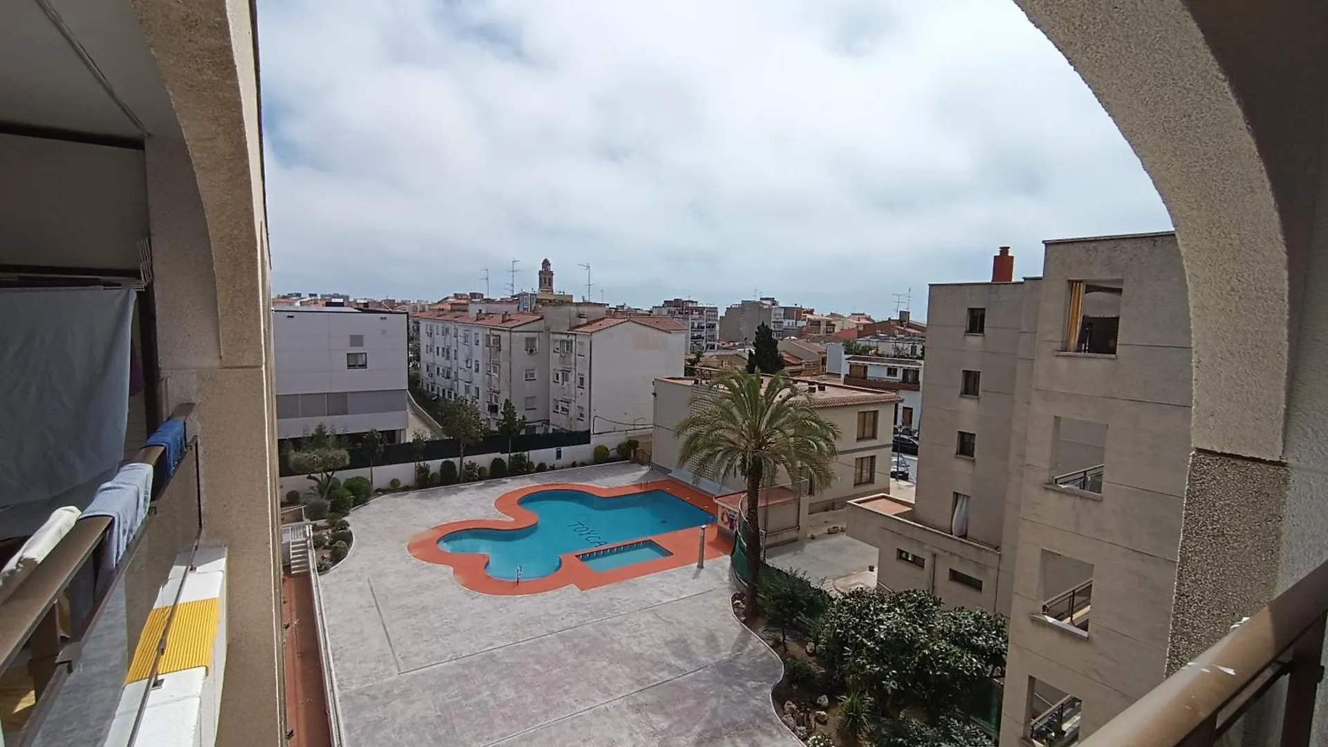 Apartamento Nuevo En Calella Totalmente Reformado Con Parking Privado Spain